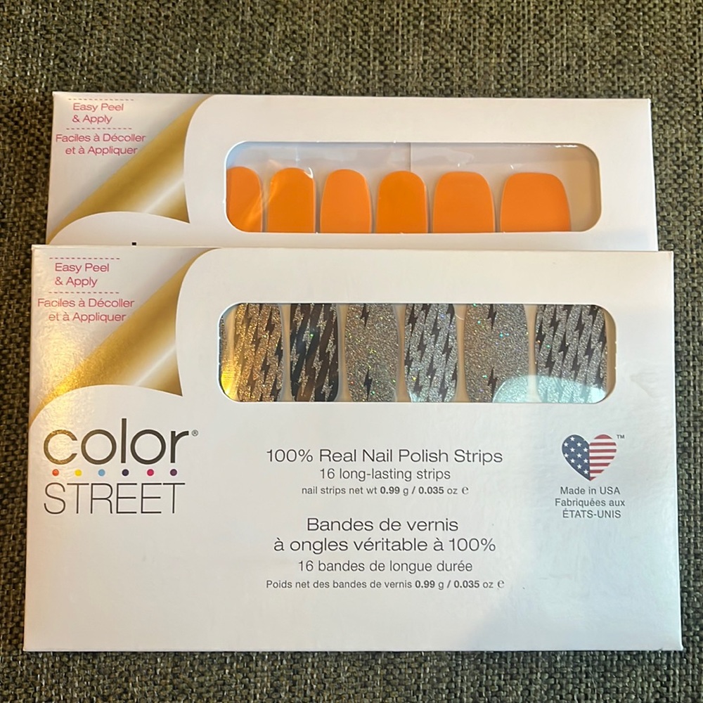 New in package- pair of Color Street Retired Nails